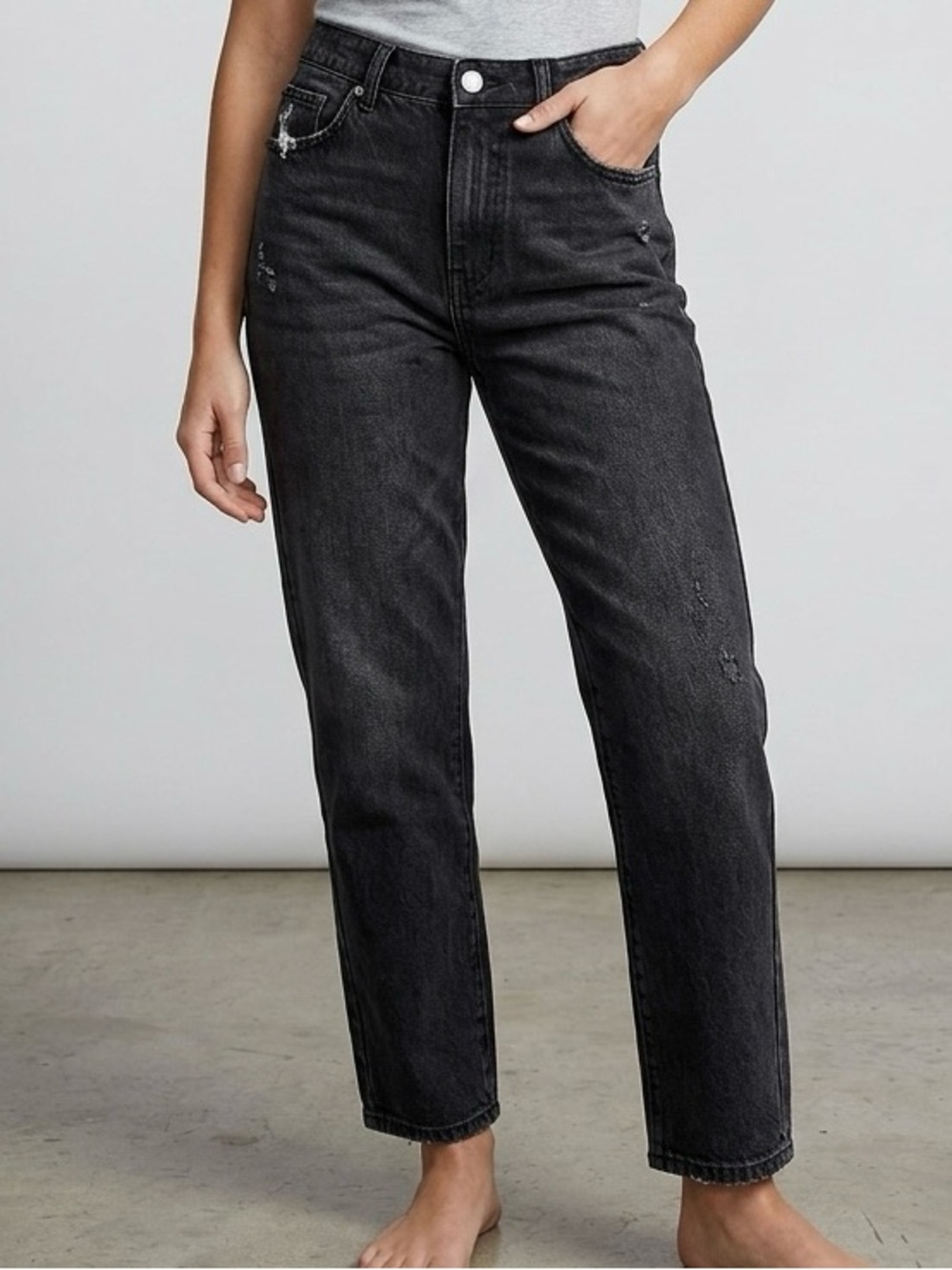 2170 - Women‘s Black Jeans - Classic Straight Fit